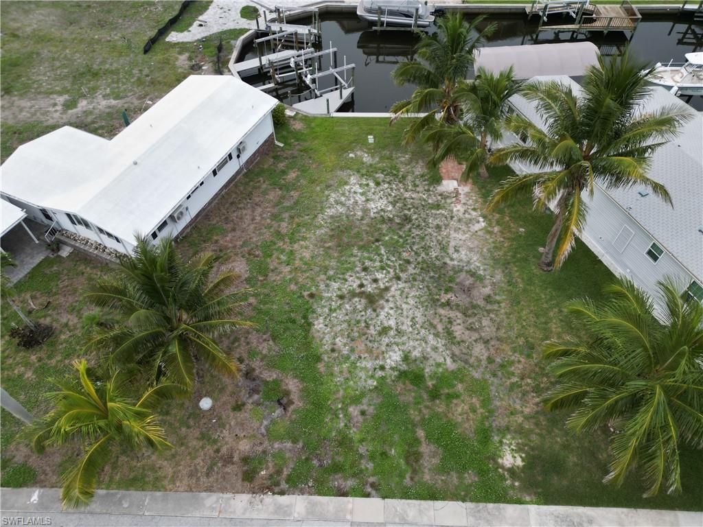 11271 Azalea Ln, Fort Myers Beach, FL 33931 Photo