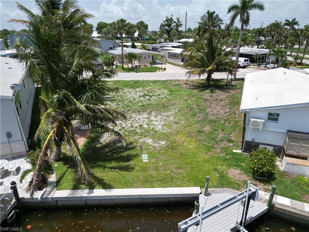 11271 Azalea Ln, Fort Myers Beach, FL 33931 Photo