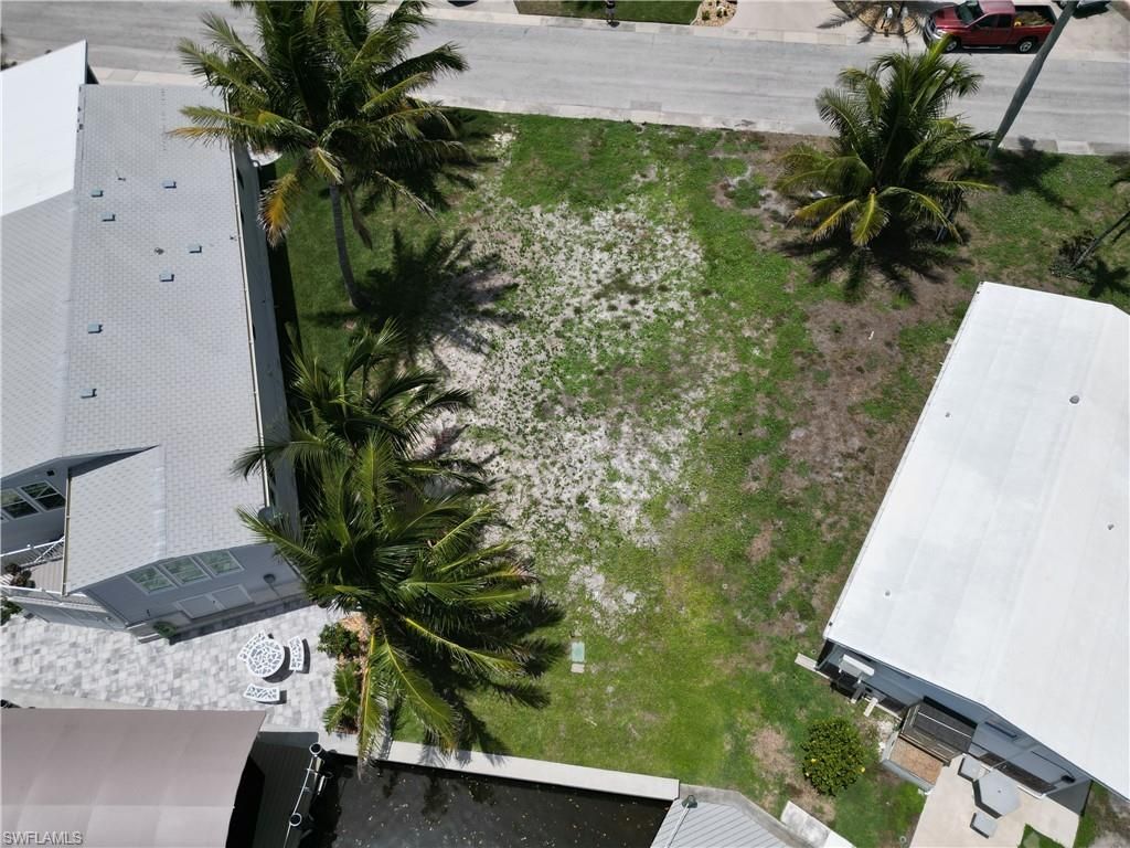 11271 Azalea Ln, Fort Myers Beach, FL 33931 Photo