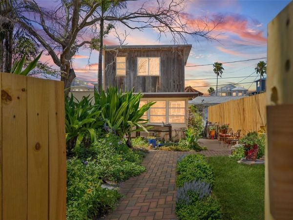 44 77TH AVENUE, TREASURE ISLAND, FL 33706