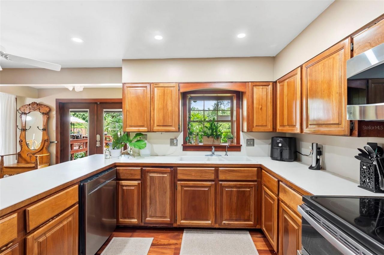 1056 Reynolds Road, De Leon Springs, FL 32130 Photo