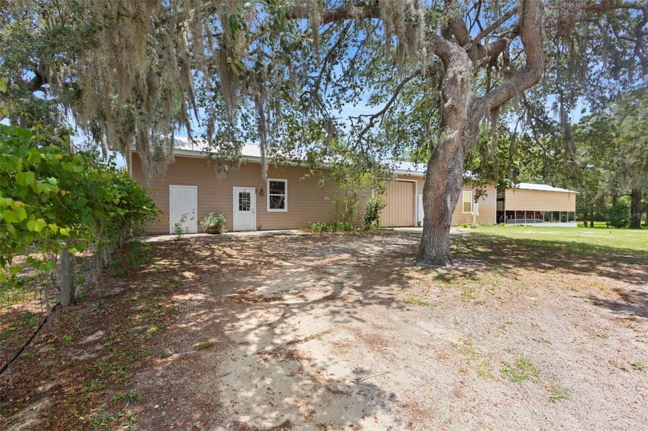 1056 Reynolds Road, De Leon Springs, FL 32130 Photo
