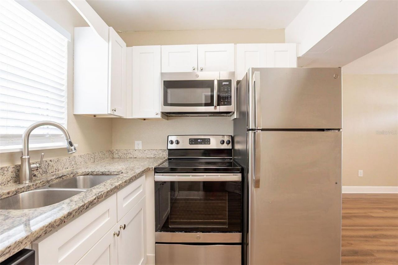 1020 58th Avenue N, Saint Petersburg, FL 33703 Photo