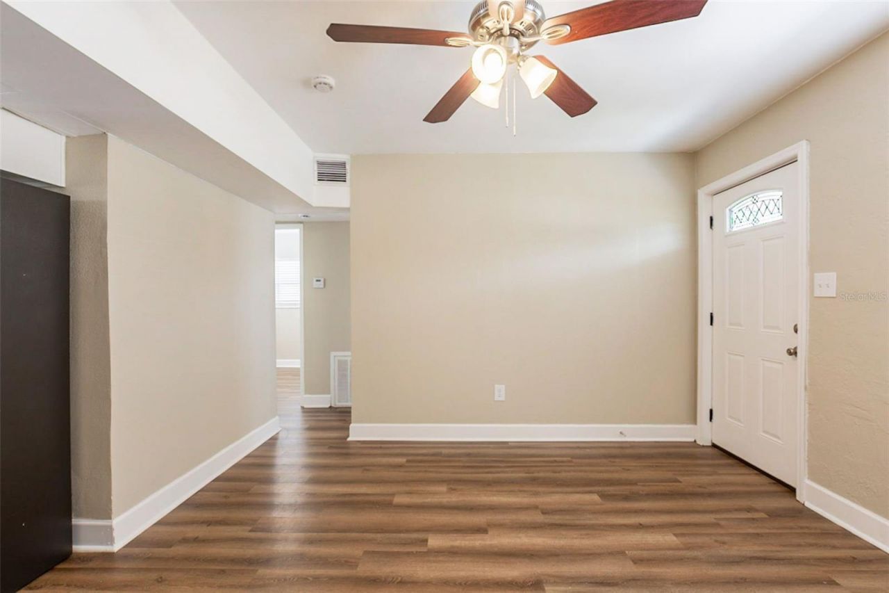 1020 58th Avenue N, Saint Petersburg, FL 33703 Photo