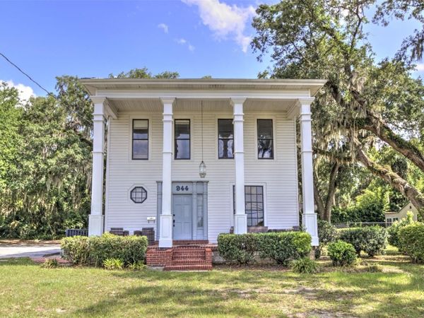 944 E SILVER SPRINGS BOULEVARD, OCALA, FL 34470