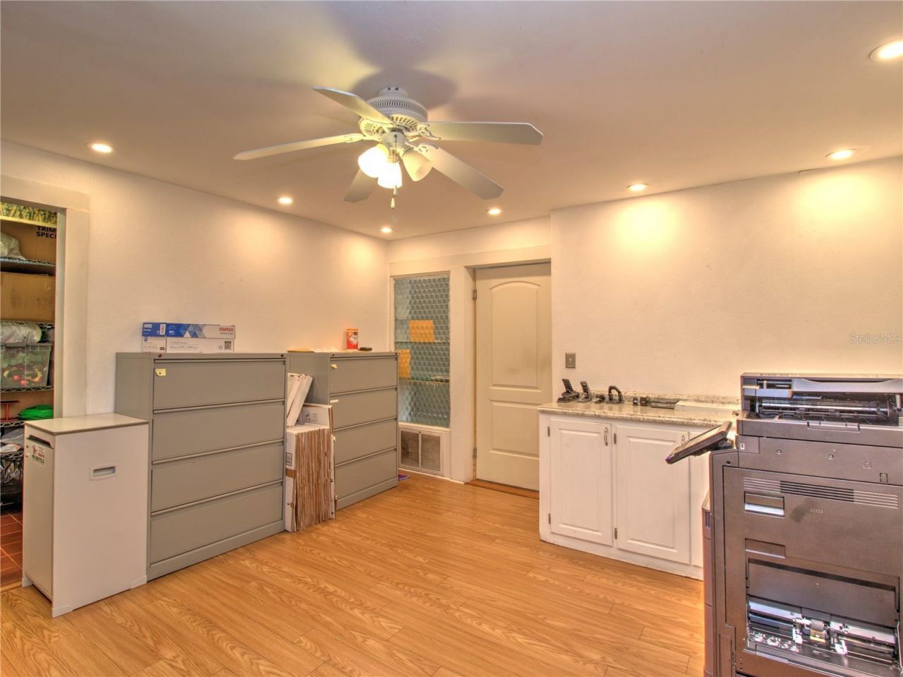 944 E Silver Springs Boulevard, Ocala, FL 34470 Photo