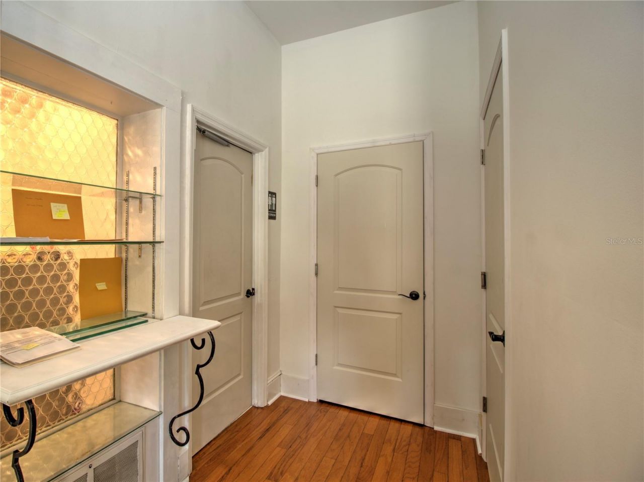 944 E Silver Springs Boulevard, Ocala, FL 34470 Photo