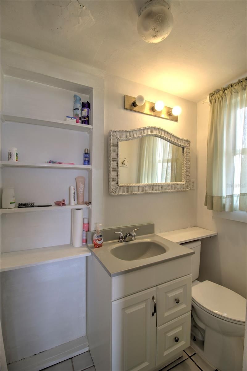 944 E Silver Springs Boulevard, Ocala, FL 34470 Photo