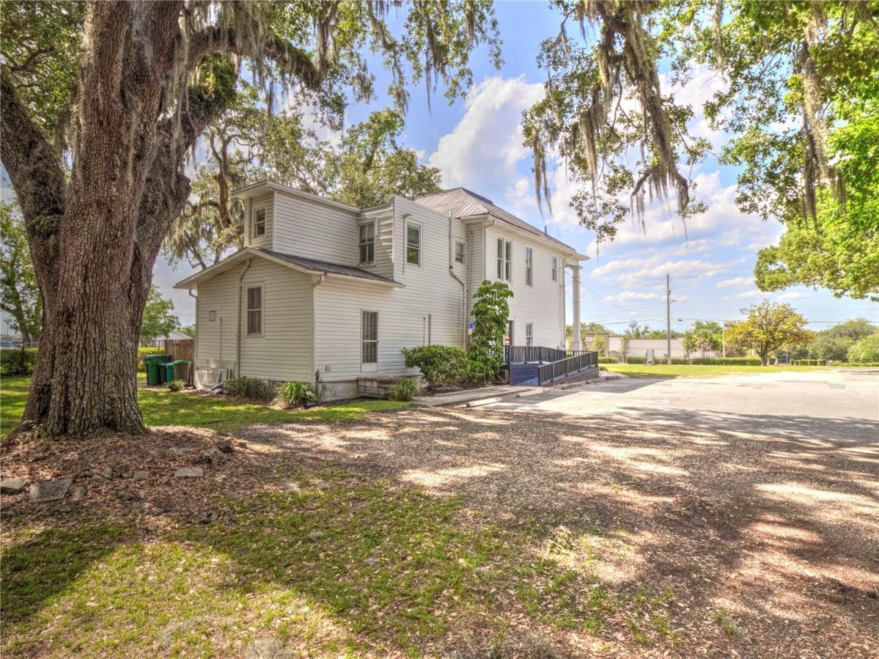 944 E Silver Springs Boulevard, Ocala, FL 34470 Photo