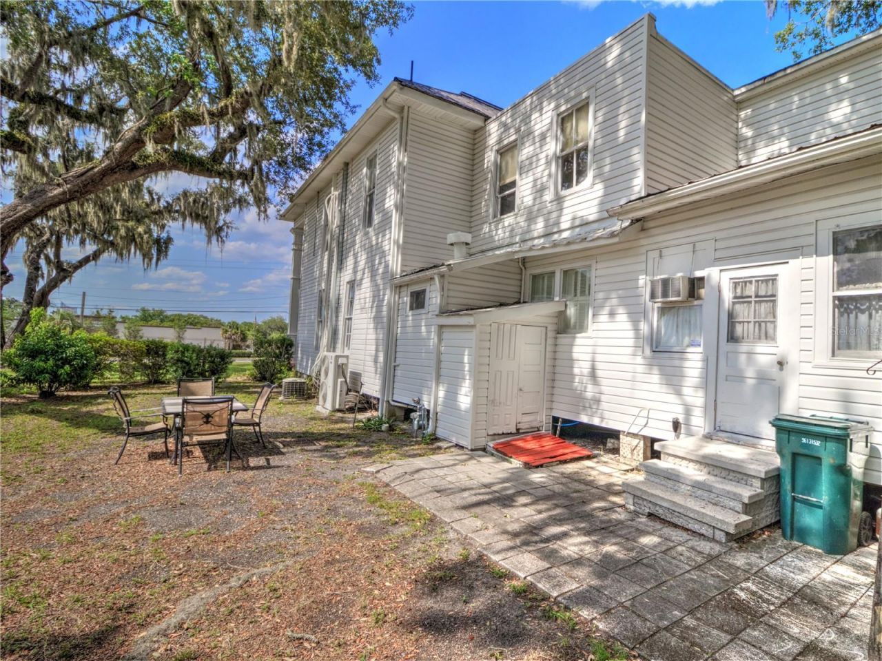 944 E Silver Springs Boulevard, Ocala, FL 34470 Photo