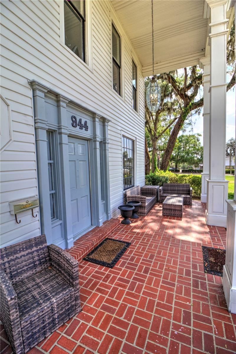 944 E Silver Springs Boulevard, Ocala, FL 34470 Photo