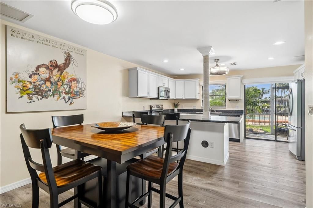 4803 SW Santa Barbara Ct, Unit 5, Cape Coral, FL 33914 Photo