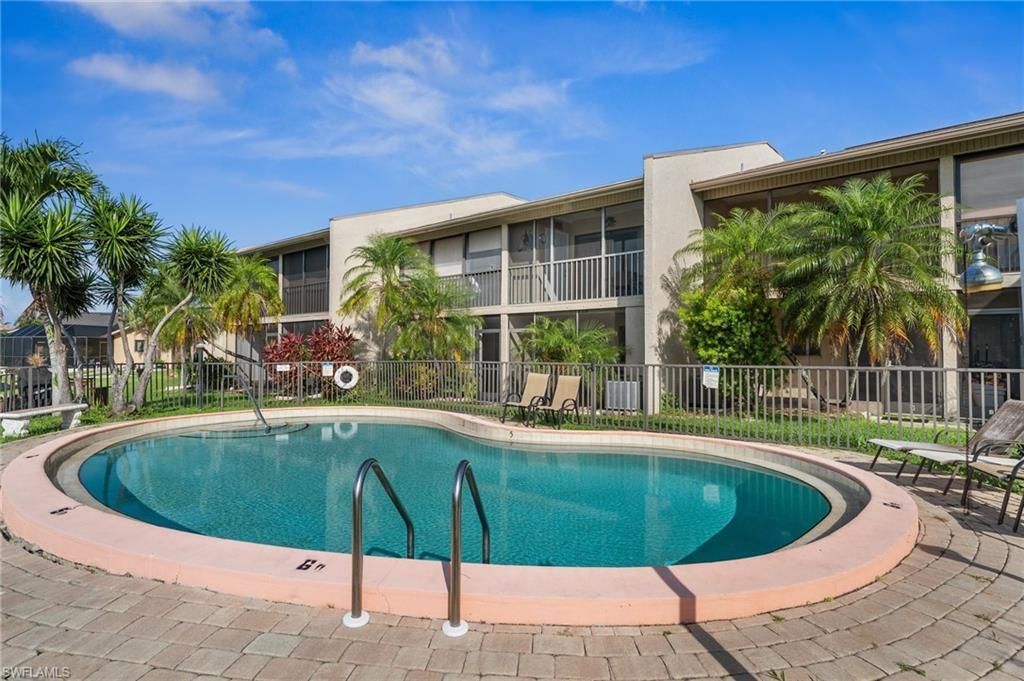 4803 SW Santa Barbara Ct, Unit 5, Cape Coral, FL 33914 Photo