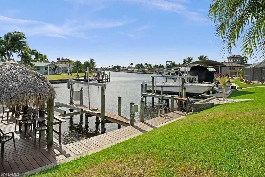 4803 SW Santa Barbara Ct, Unit 5, Cape Coral, FL 33914 Photo