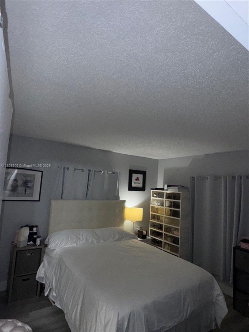 8260 SW 210th St, Unit 310, Cutler Bay, FL 33189 Photo