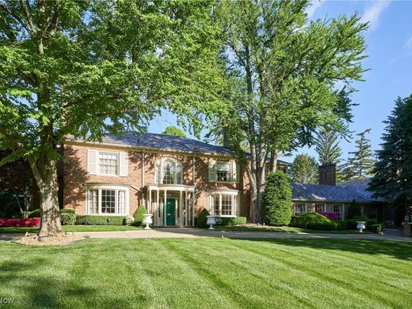 48 S Wheaton Road, Akron, OH 44313