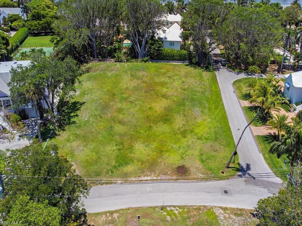 2545 Lantern Ln, Naples, FL 34102 Photo