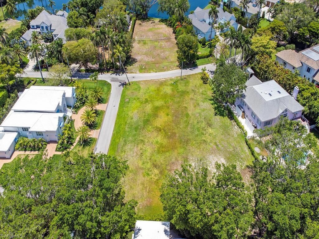 2545 Lantern Ln, Naples, FL 34102 Photo