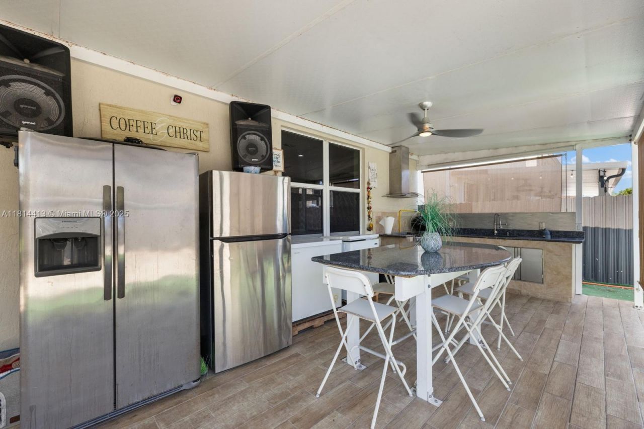 11501 SW 228th Ln, Miami, FL 33170 Photo