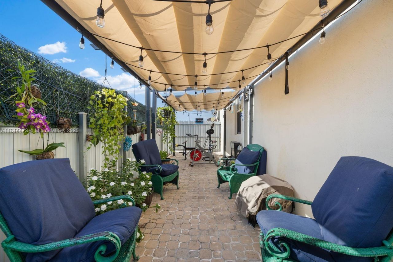 11501 SW 228th Ln, Miami, FL 33170 Photo