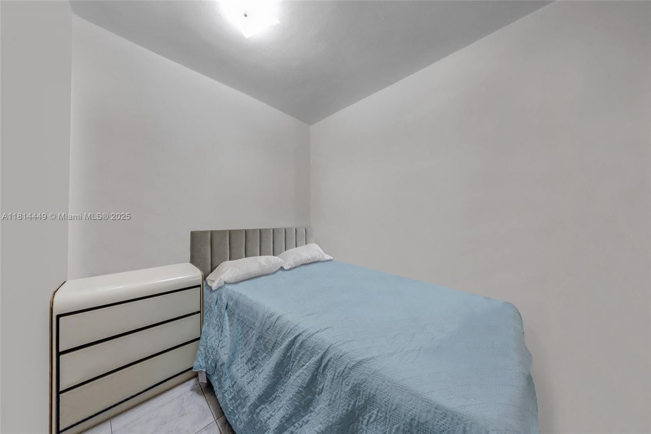 625 SW 16th Ave, Miami, FL 33135 Photo