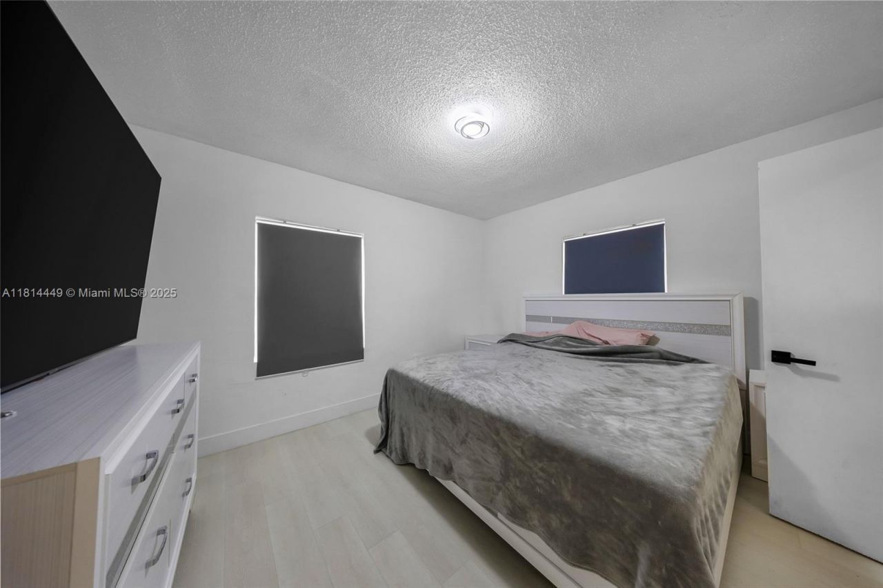 625 SW 16th Ave, Miami, FL 33135 Photo