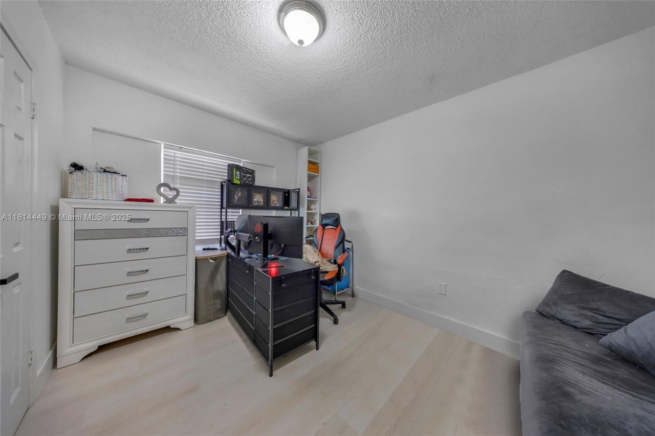 625 SW 16th Ave, Miami, FL 33135 Photo