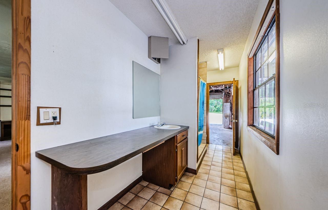 309 Hidden Lake Drive, Brandon, FL 33511 Photo