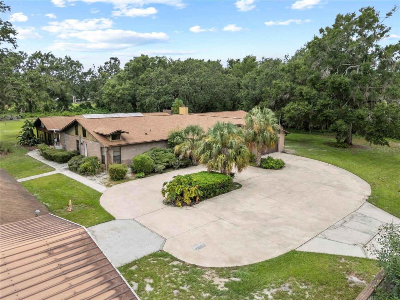 309 Hidden Lake Drive, Brandon, FL 33511 Photo