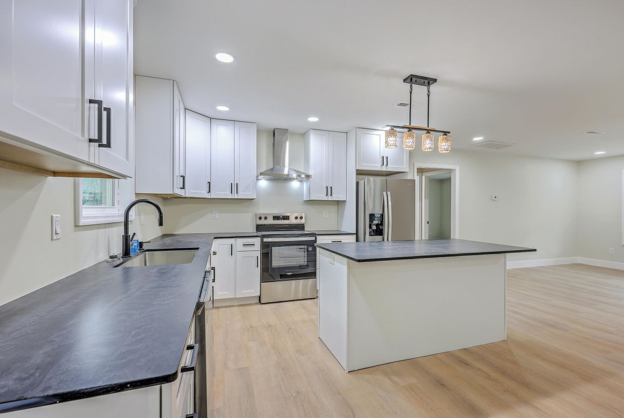 1219 Pineville Circle Photo 12