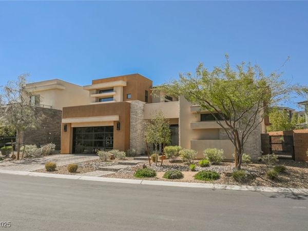 19 GARDEN RAIN Drive, Las Vegas, NV 89135