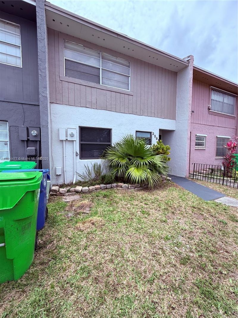 3591 NW 91st Ave, Sunrise, FL 33351 Photo