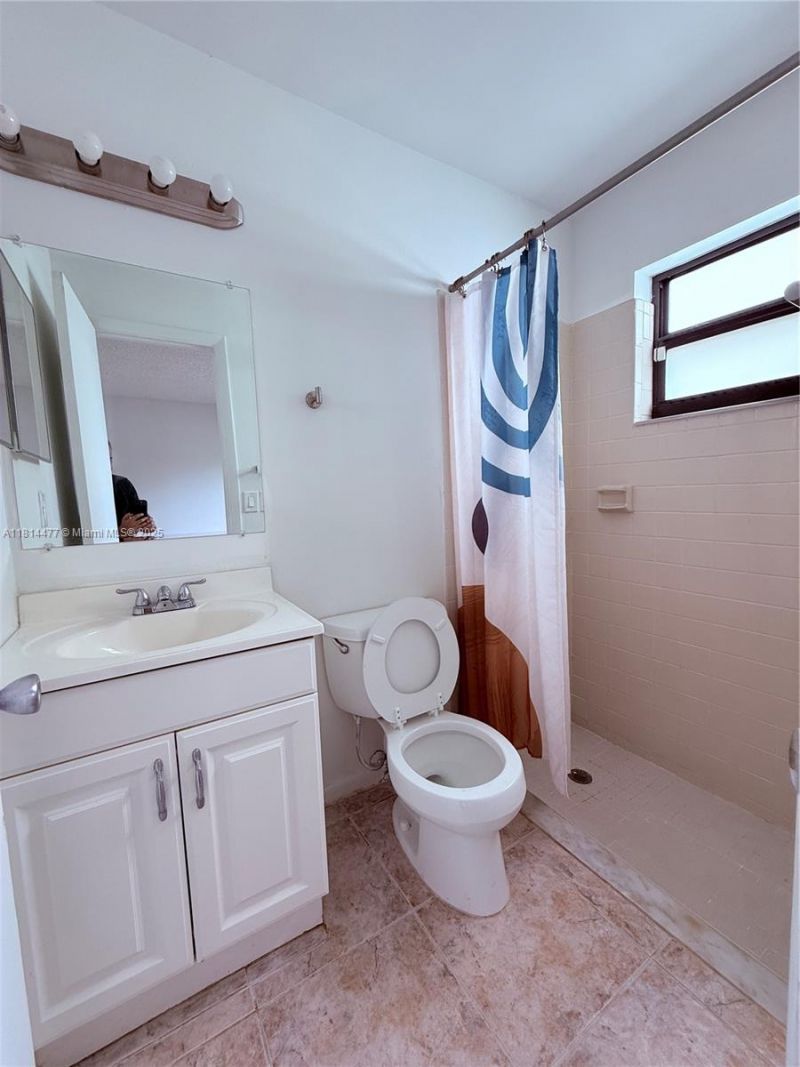 3591 NW 91st Ave, Sunrise, FL 33351 Photo