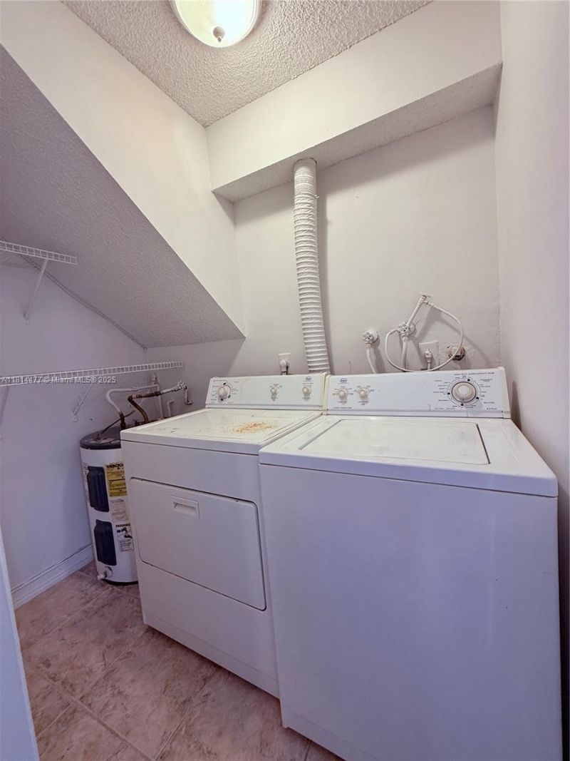 3591 NW 91st Ave, Sunrise, FL 33351 Photo