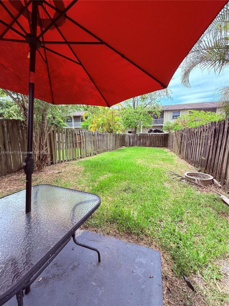 3591 NW 91st Ave, Sunrise, FL 33351 Photo