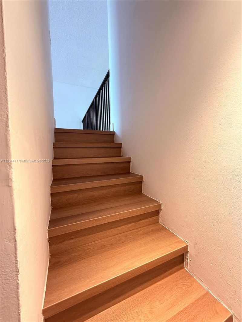 3591 NW 91st Ave, Sunrise, FL 33351 Photo