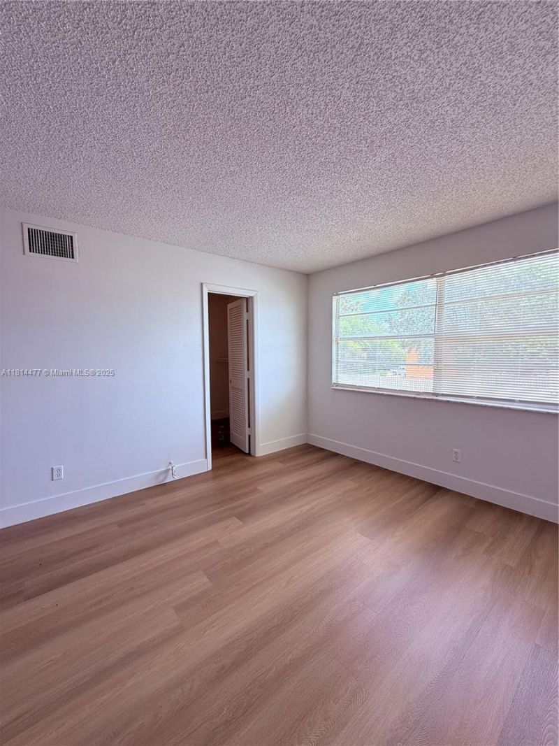 3591 NW 91st Ave, Sunrise, FL 33351 Photo