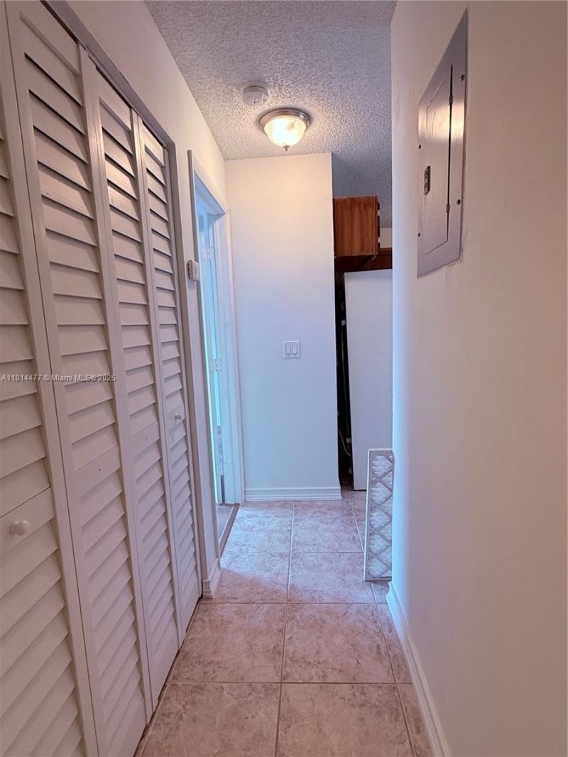 3591 NW 91st Ave, Sunrise, FL 33351 Photo