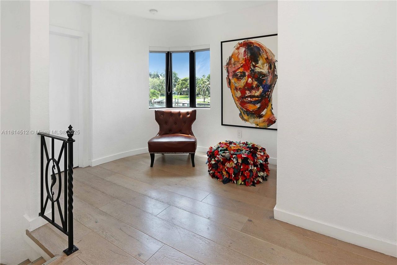 1109 NE 89th St, Miami, FL 33138 Photo