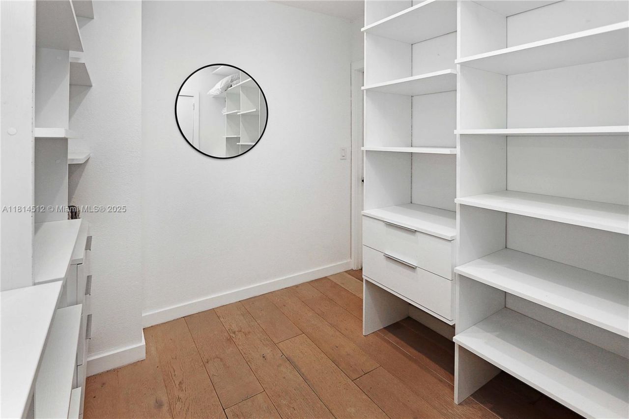 1109 NE 89th St, Miami, FL 33138 Photo