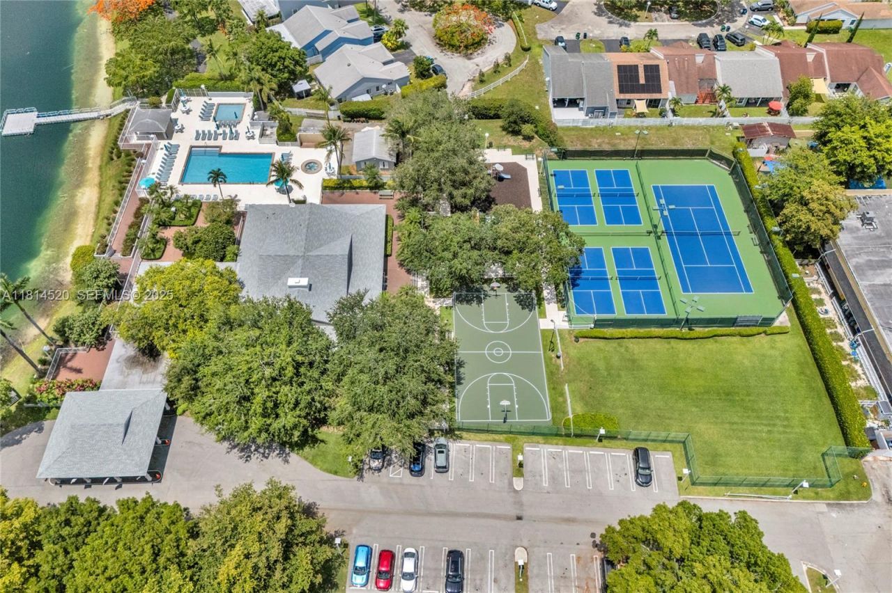 14630 SW 147th Ct, Miami, FL 33196 Photo