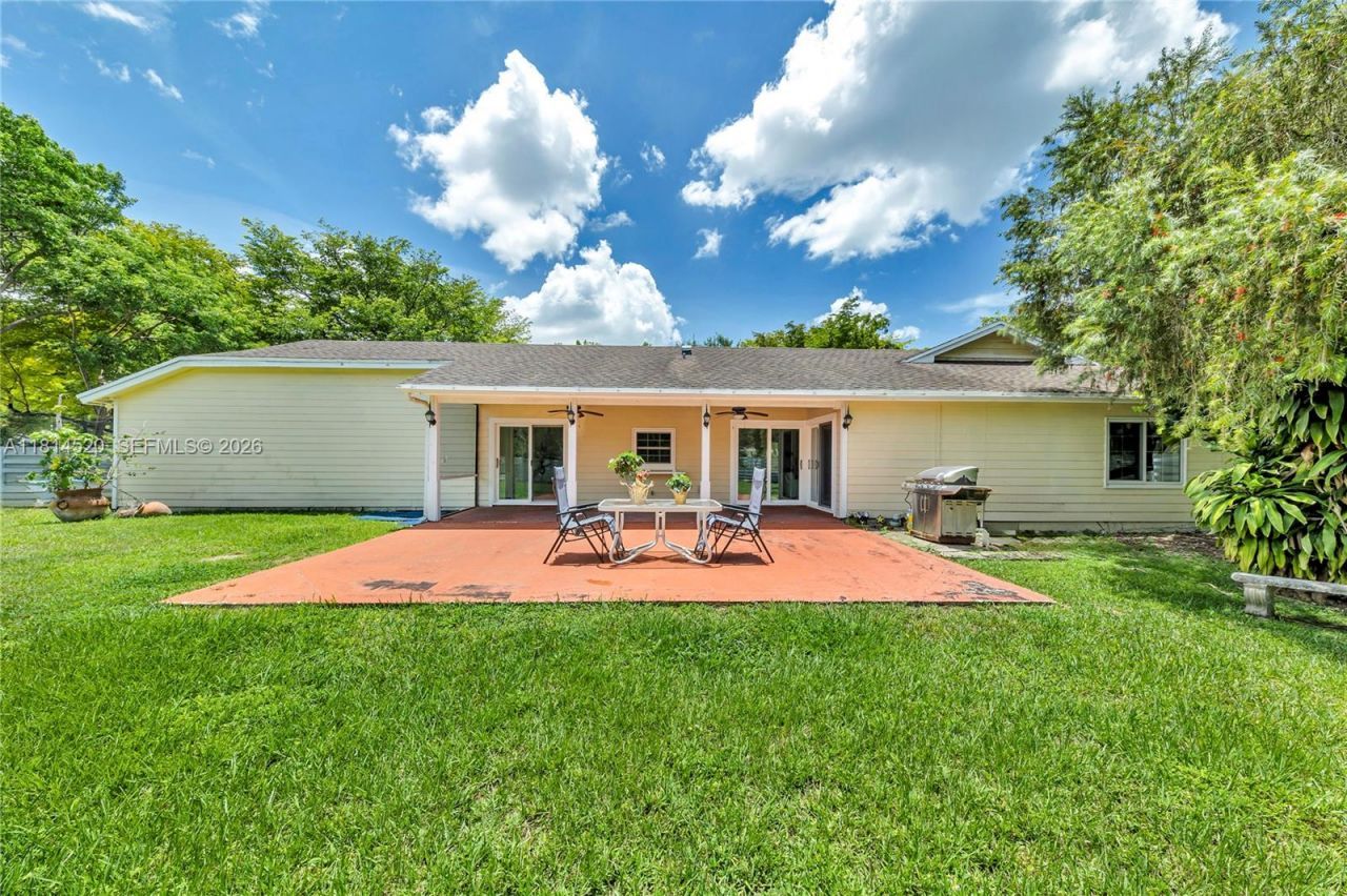 14630 SW 147th Ct, Miami, FL 33196 Photo