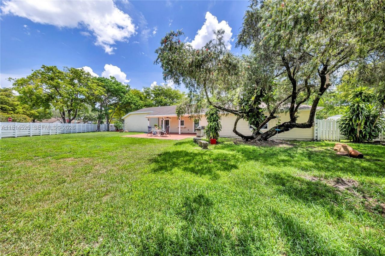 14630 SW 147th Ct, Miami, FL 33196 Photo