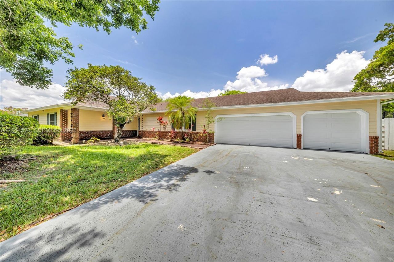 14630 SW 147th Ct, Miami, FL 33196 Photo