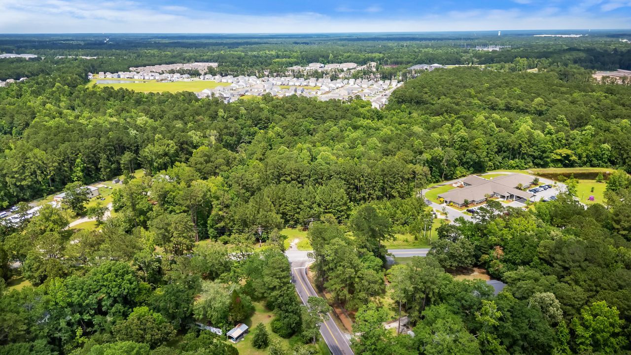 406 Myers Road Photo 16