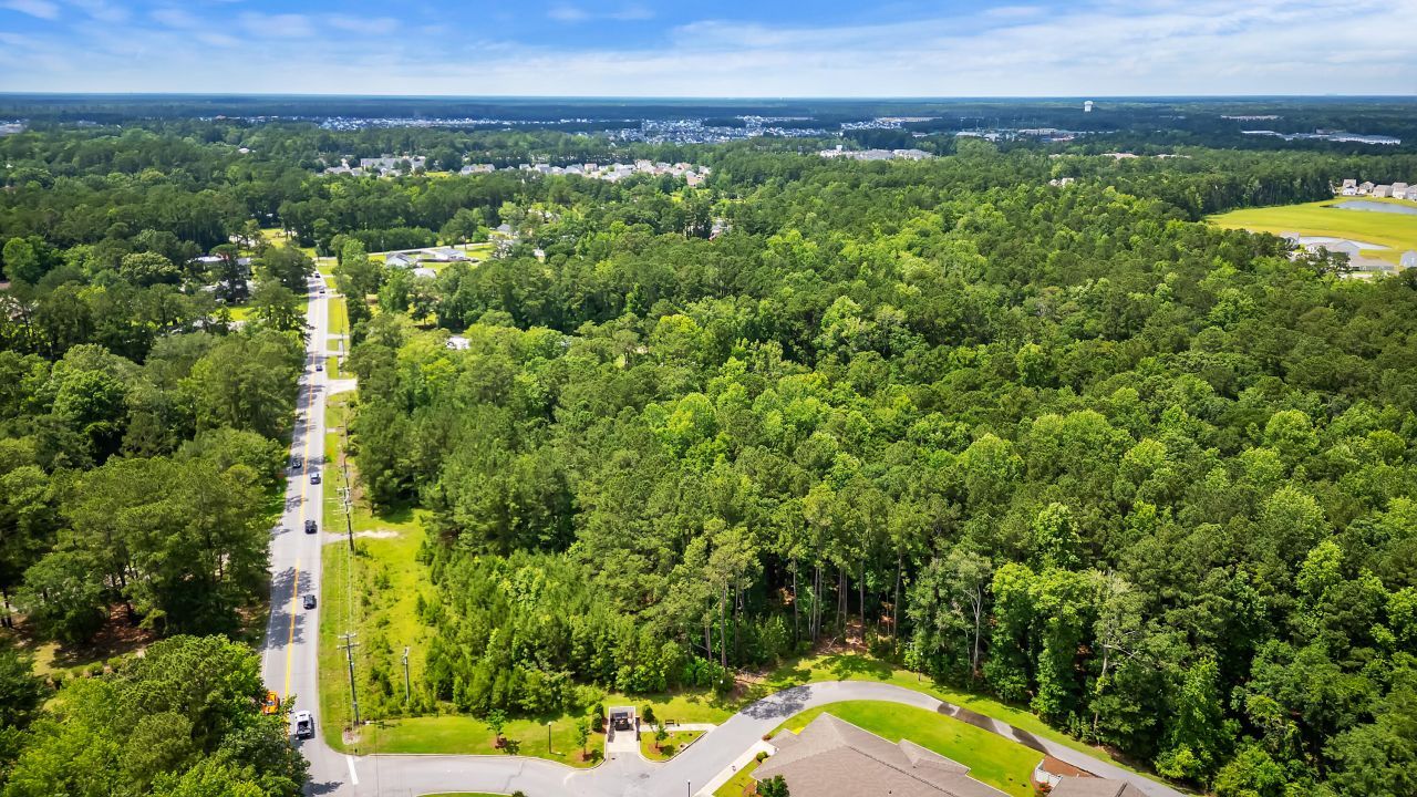 406 Myers Road Photo 9