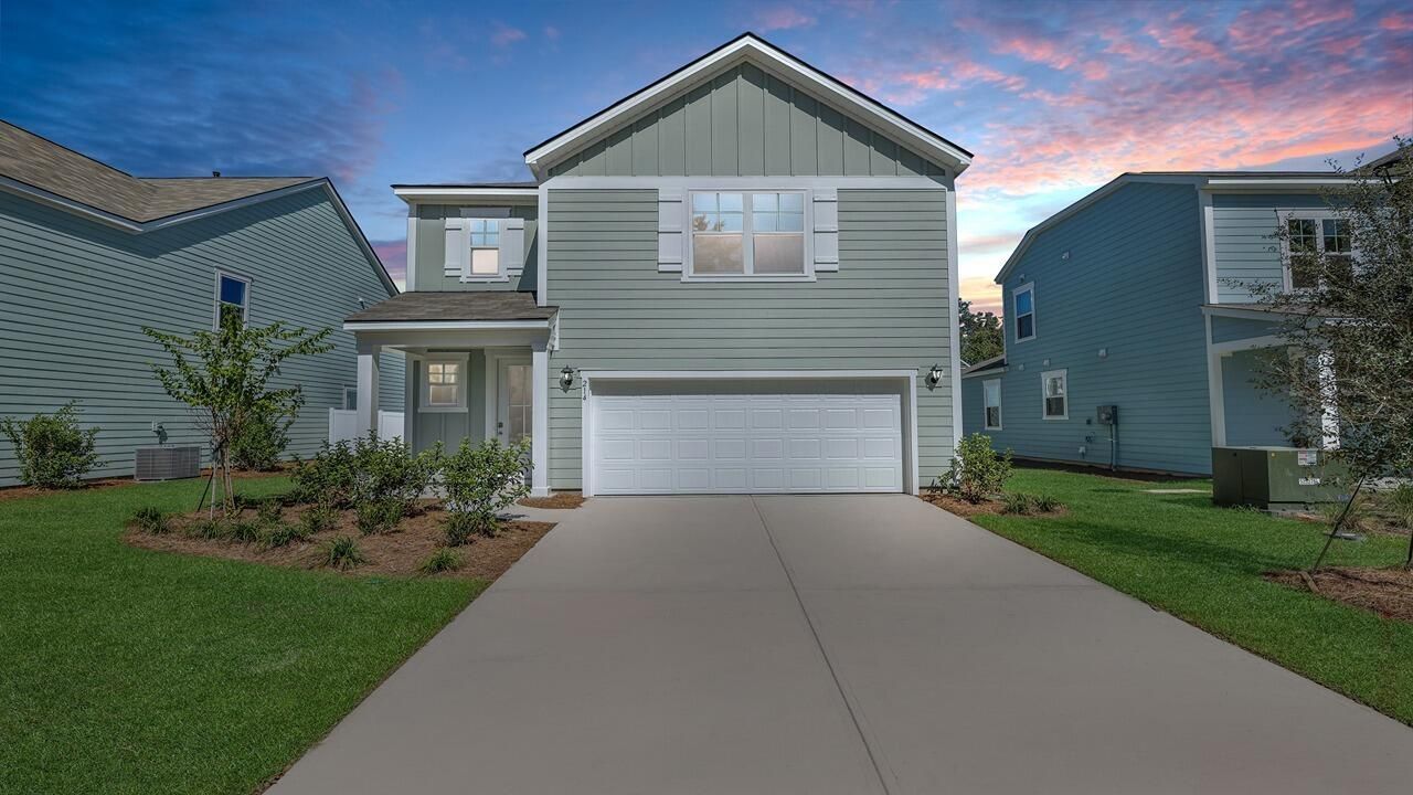 214 Seele Street Photo 1