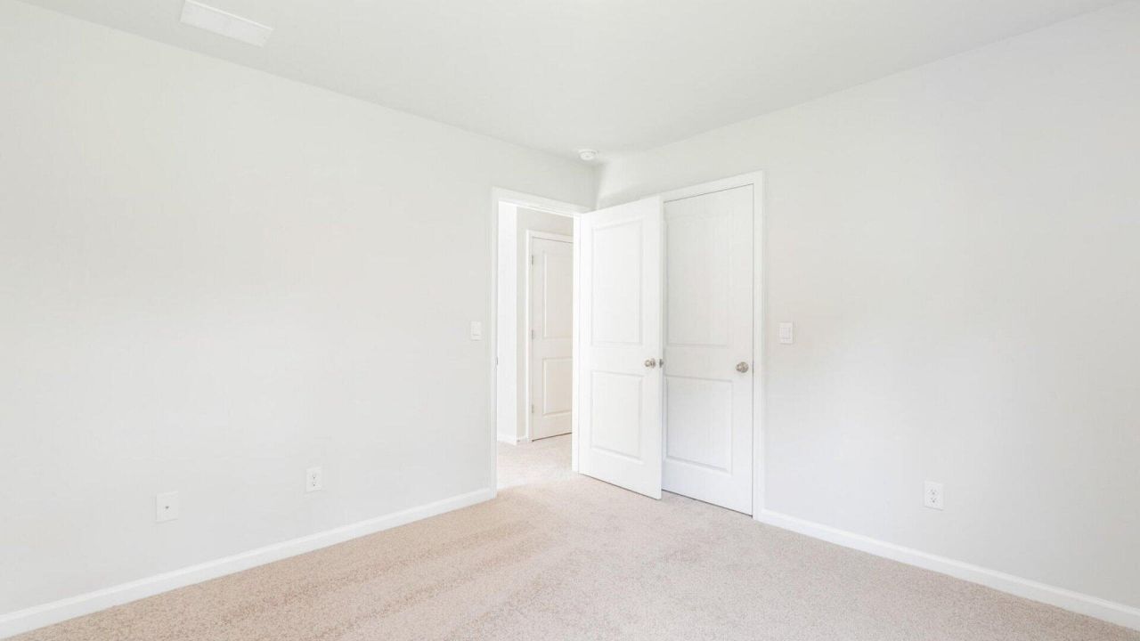 214 Seele Street Photo 17