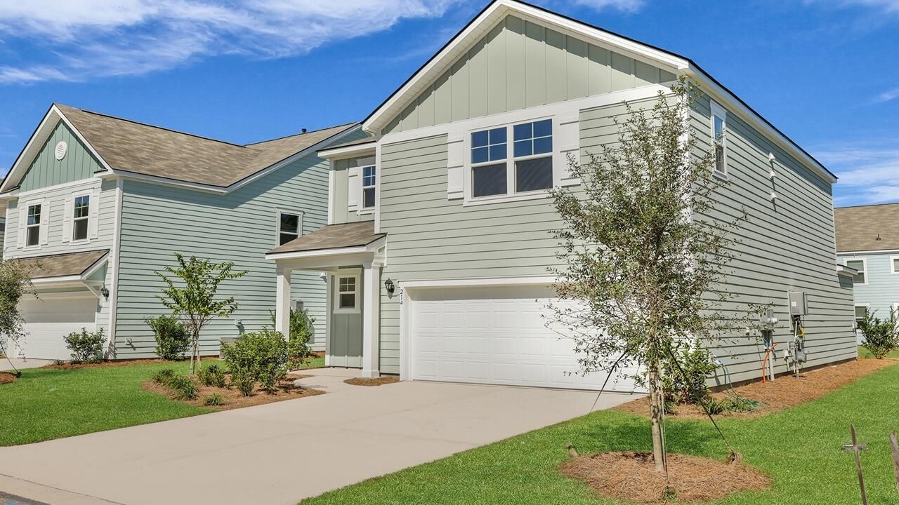 214 Seele Street Photo 2