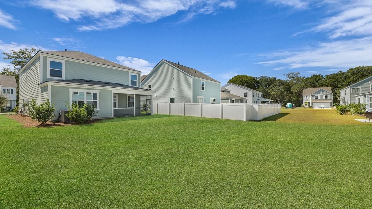 214 Seele Street Photo 33